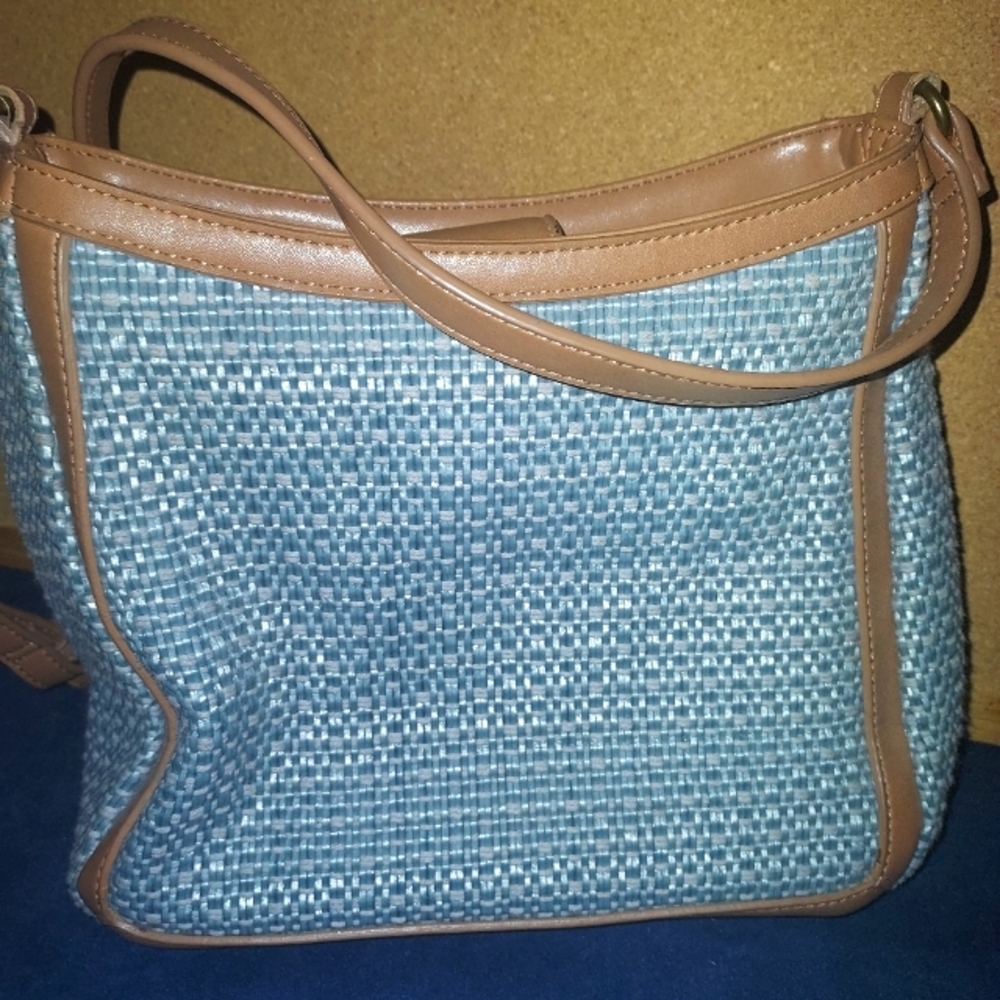 ⚜️ RELIC ⚜️ VINTAGE ⚜️ WICKER ⚜️ Blue Straw ⚜️ Boho Purse ⚜️